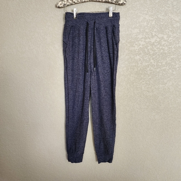lululemon athletica Pants - Lululemon Ready to Rulu pant 29" size 4